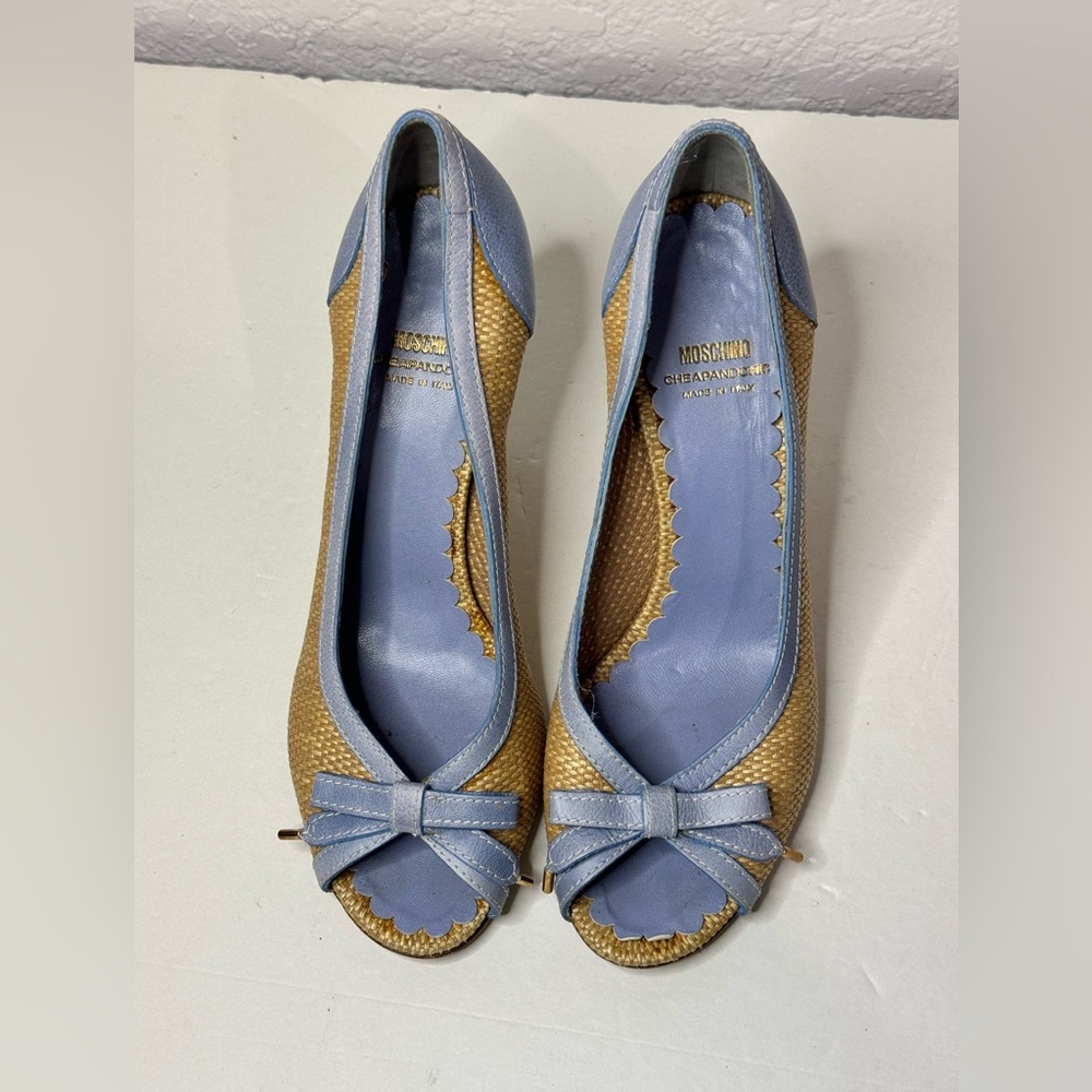 Vintage Moschino Cheap and Chic Baby Blue and Woven Straw Heels with Bow Sz 40 - Picture 3 of 12
